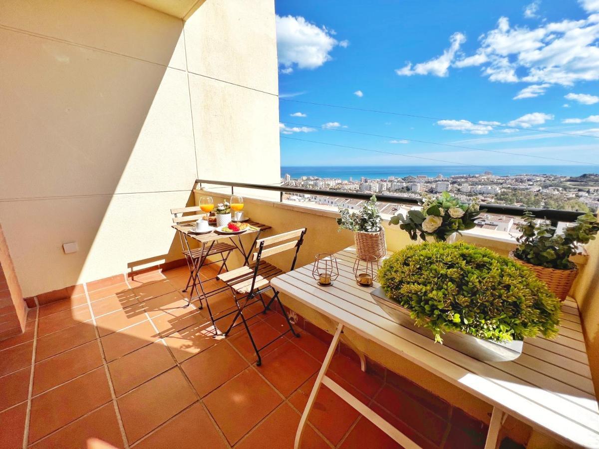 797 Holiday Rentals - Precioso Piso Para 6 Con Vista Al Mar 180 Grados Benalmadena Exterior photo